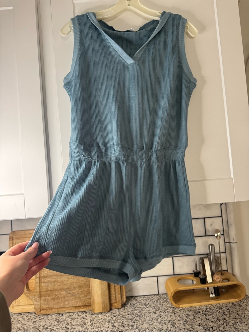 Shorts Romper - Picture 2 of 5